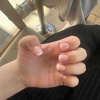 Manikür Pedikürde Hijyen Eksikliği Ve Kötü Hizmet Deneyimi