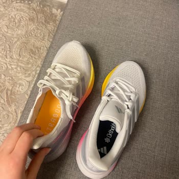 Sipariş Edilen Ayakkabılarda Hatalar Ve Yetersiz Müşteri Hizmeti