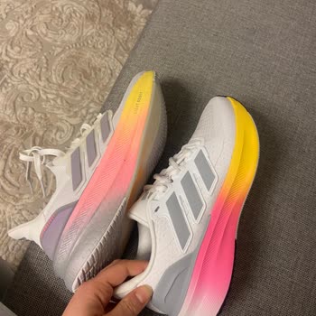 Sipariş Edilen Ayakkabılarda Hatalar Ve Yetersiz Müşteri Hizmeti