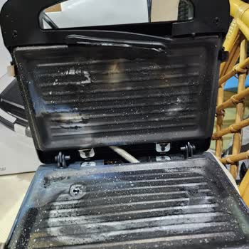 Tost Makinesi Prizde Patladı, Güvenlikten Endişeliyim