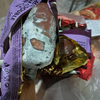 Magnum Küflü Dondurma Satışı Ve Sağlık Riski