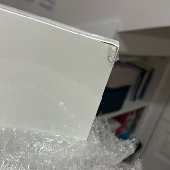 IKEA'dan Aldığım Masalar Sürekli Hasarlı Geldi, Sorunum Çözülmüyor!