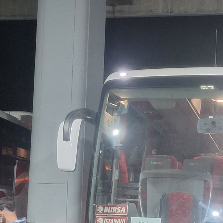 Otobüs Firmasının İlgisizliği Ve Yolcu Bilgilendirme Eksikliği