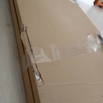 Hasarlı Ürün Teslimatı Ve İlgisiz Müşteri Hizmetleri