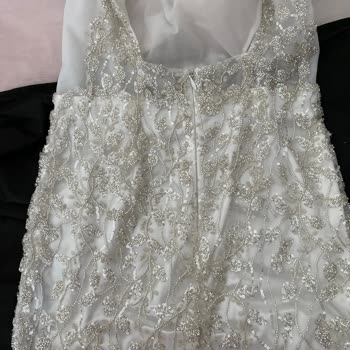 Aldığım Elbisenin Defosu Ve Mağaza Çalışanlarının İlgisizliği Hayal Kırıklığı Yarattı