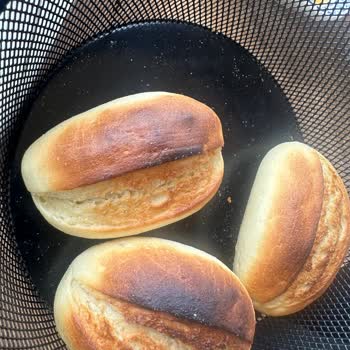 Serpme Kahvaltıda Bayat Ve Özensiz Ürünler Hayal Kırıklığı