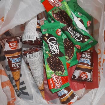 Migros'tan Erimiş Dondurma ve İlgisiz Müşteri Hizmetleri