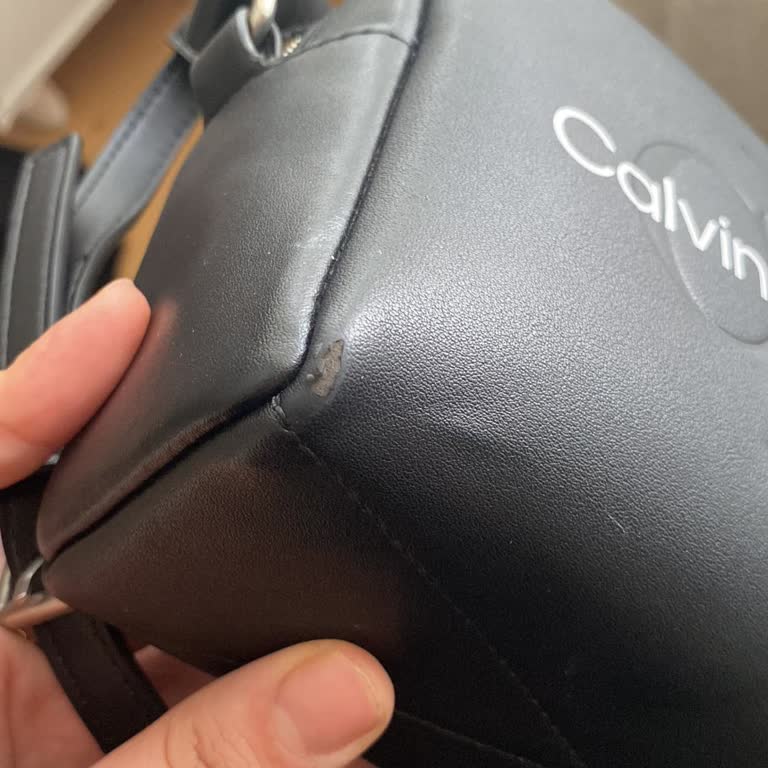 Aynı Üründe Farklı Sonuç: Calvin Klein Çantamın Değişimi Neden Reddedildi?