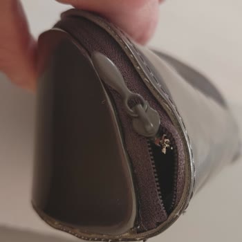 Gürel Optik Alexander Mcqueen Gözlükte Eksik ve Yanıltıcı Ürün Teslimatı