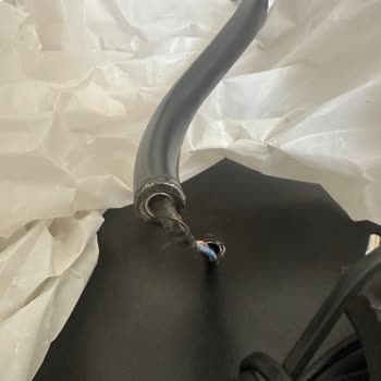 Kırık Ürün Ve Yetersiz İptal Seçenekleri Nedeniyle Hayal Kırıklığı