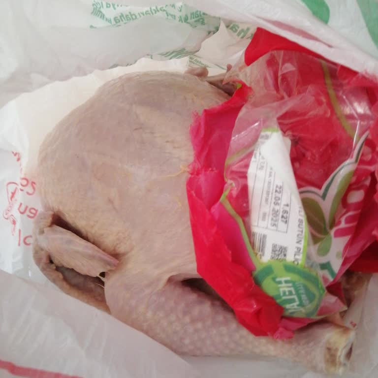 Migros Hemen Bozuk Tavuk Siparişi Ve İade Sürecinde Yaşanan Oyalama