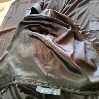 Siyah Hırkamın Rengi Değişti Mağaza İlgisiz Kaldı