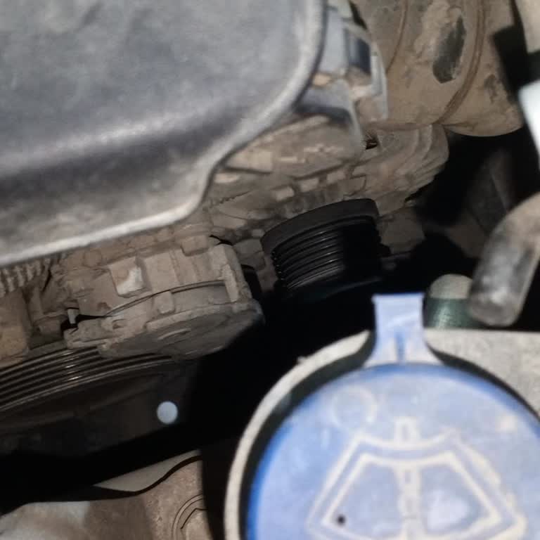 Serviste Unutulan Parça Yüzünden Aracım Yolda Kaldı