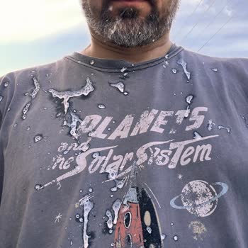 Şişmiş Ambalajlı Kefir Ürünü Patlayarak Açıldı, Açıklama Bekliyorum