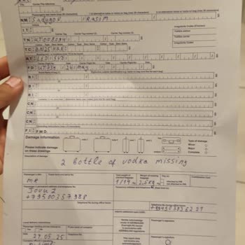 Utair Кража, вскрытие багажа, утеря части содержимого багажа