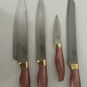 Karaca Bıçak Seti Kısa Sürede Paslandı