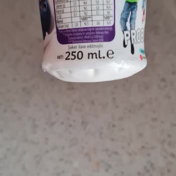 Migros'tan Aldığım Yaban Mersinli Kefirler Bozuk Çıktı, Sağlık Riski Oluştu