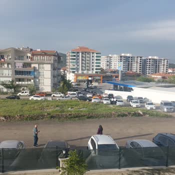 Ankara Büyükşehir Belediyesi Başak Mahallesinde Asfalt Ve Sokak Lambası Sorunu Çözülmüyor