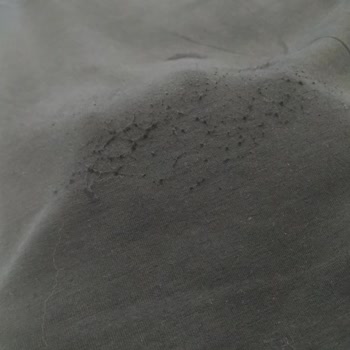 Satın Aldığım Elbise 20 Dakikada Yıprandı, Değişim Veya İade Talep Ediyorum