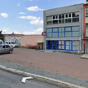 BİM Son Kullanma Tarihi Yaklaşan Tavukların Satışı Ve Sağlık Riski