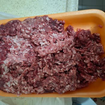 Aldığım Kıyma Kalitesiz Çıktı, İade Süreci De Çok Yavaş İlerliyor