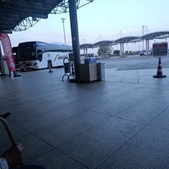 Otobüs Gecikmesi Nedeniyle Uçak Biletimi Kaçırıyordum