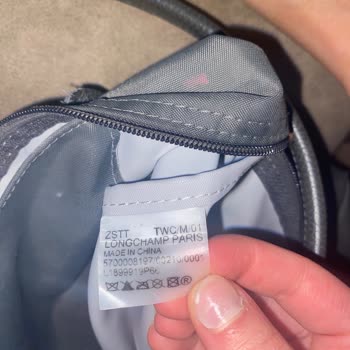 Longchamp Çantada Beklenmedik Hasar Ve İlgisiz Mağaza Deneyimi!