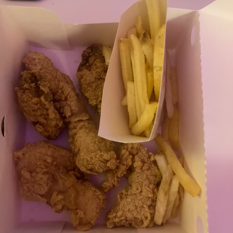 Popeyes Yahyakaptan Şubesi Siparişlerinde Sürekli Eksik Ve Hatalı Ürün Sorunu