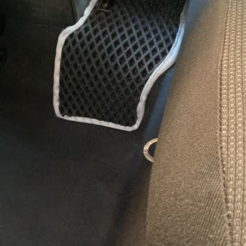 Opel Astra İçin Alınan Paspas Takımı Uyumsuz Ve Kalitesiz