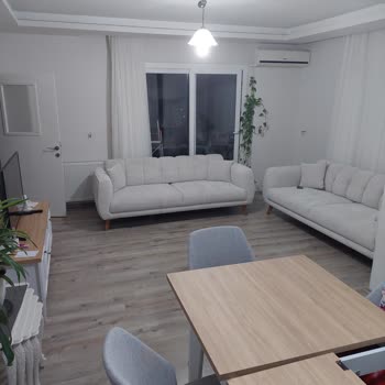 Vivense Did Not Deliver My Lora Sofa Set Completely and Left My Table Damaged