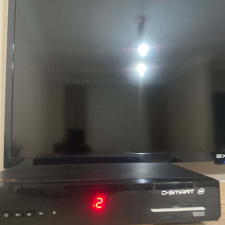 D-Smart Arızalı Cihaz Ve Yetersiz Müşteri Hizmeti Nedeniyle Mağduriyet