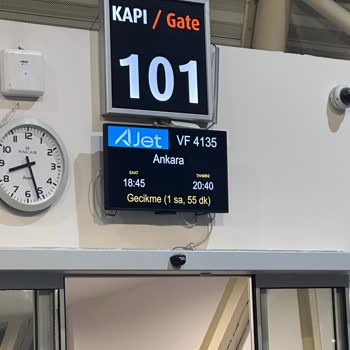 Ajet Uçuşunda Gecikme Ve Yetersiz Hizmet Nedeniyle Mağduriyet