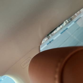 Sıfır Araçta Tavan Çıkıntısı Sorunu