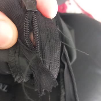 Aldığım Etek Yırtık Geldi, İade Süreci Sorunlu Ve Ücret Kesintisi Yapıldı