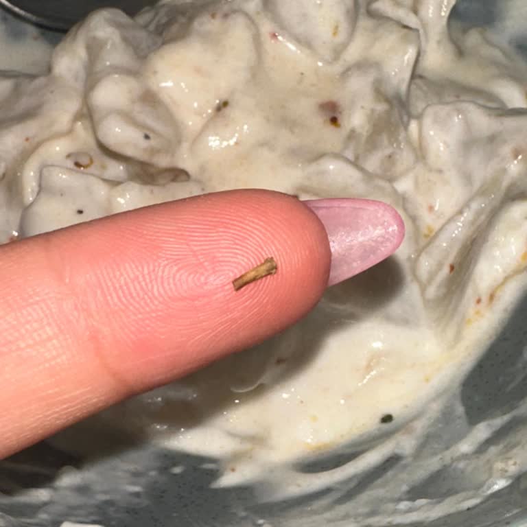 Superfresh Mantıdan Plastik Parçası Ve Pişmeyen Hamur Şoku