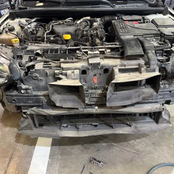 Renault ASF Kartal Servisinde Eksik Ve Düzensiz Onarım Deneyimi