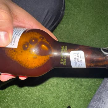 Birada Şişeye Yapışmış Parça Nedeniyle Endişe