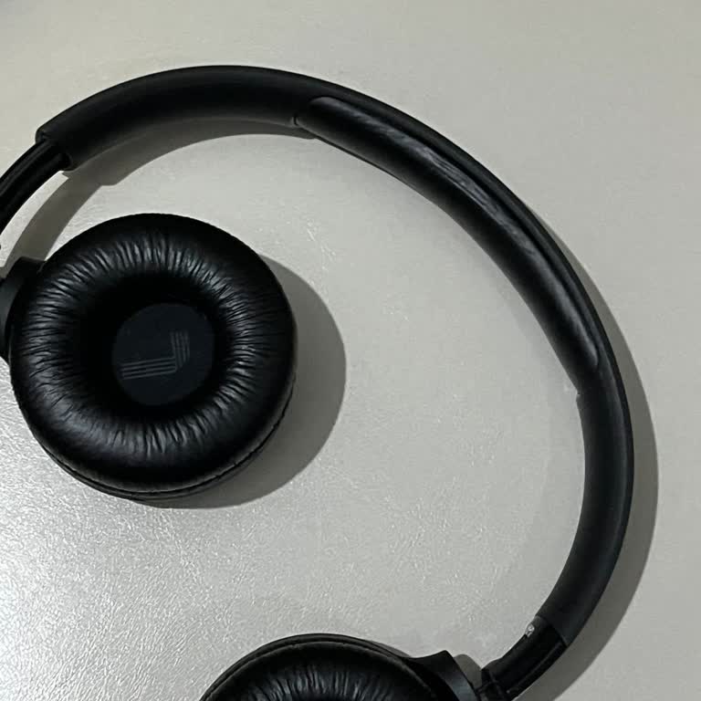 Aztek Teknoloji JBL 520BT Kulaklığımın Eklem Yeri Kırıldı, Kullanılamaz Hale Geldi