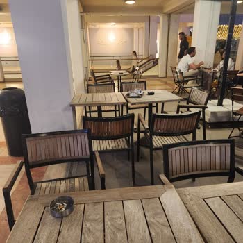 Oasis Şubesinde Temizlik Ve Personel Davranışlarıyla İlgili Sorunlar