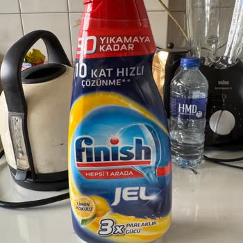 Sıvı Deterjan Bardaklarımı Mahvetti, Yardım Bekliyorum