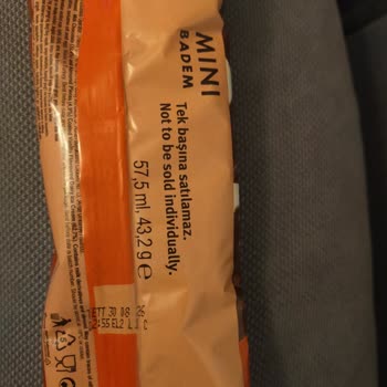 Son Kullanım Tarihi Geçmemiş Magnum Mini Dondurmanın Kötü Tadı Ve Kıvamı