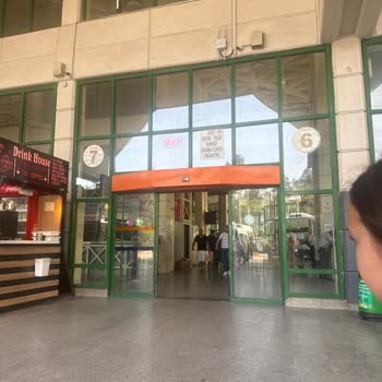 Otobüs Saatleri Hakkında Yanıltıcı Bilgi Ve İlgisiz Davranış