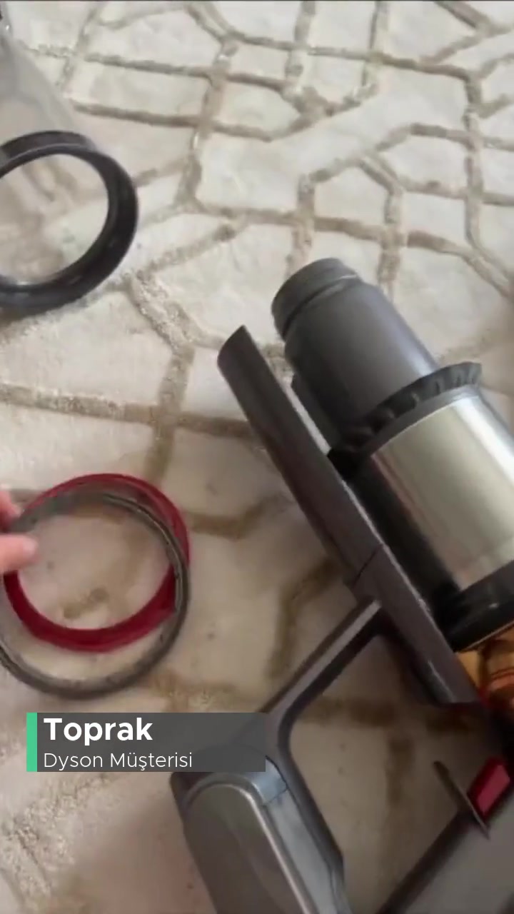 Dyson Çalışırken Durma Ve Lastik Çıktı! videonun kapak resmi