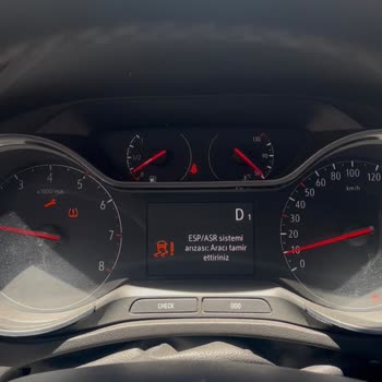 Opel Crossland 67.000 Km'de Sürekli Tekrarlayan Ciddi Arızalar