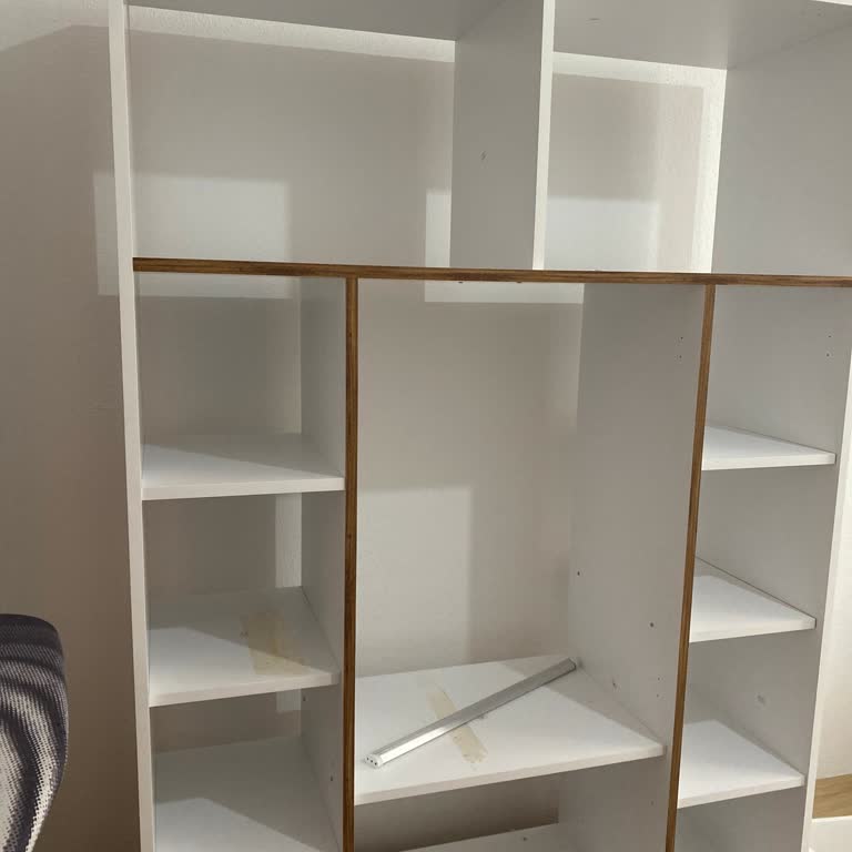 BİM Aldığımız Dolap Eksik Ve Hatalı Geldi, Muhatap Bulamıyoruz!