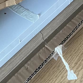 Kırık Ürün, İade Yapılmayan Ücret Ve Sürekli Oyalama