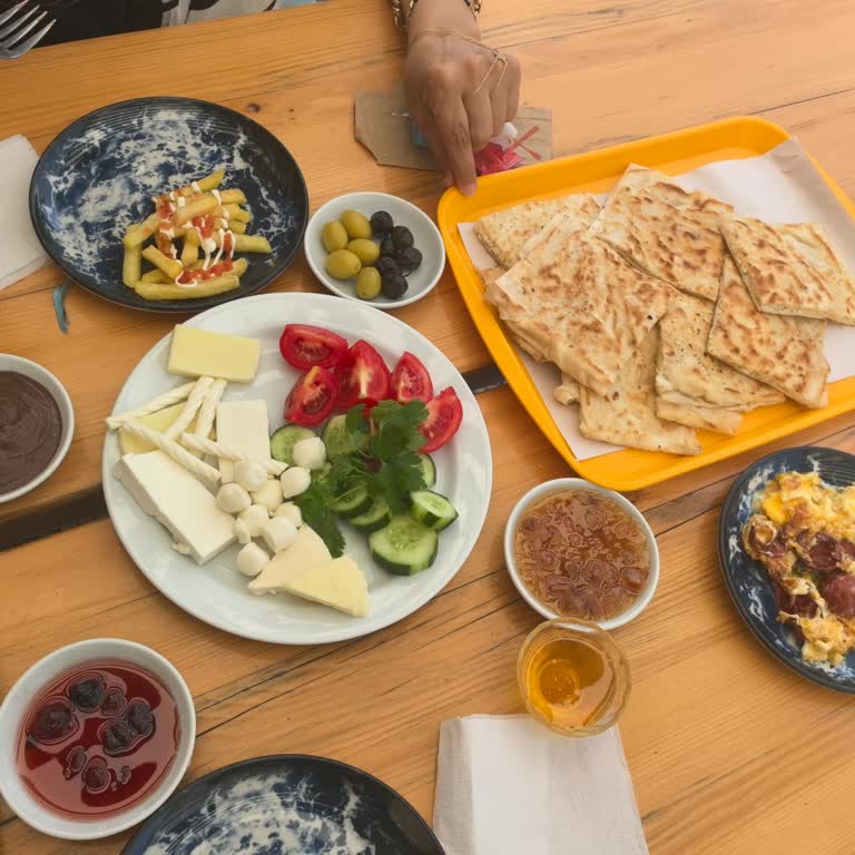 Kahvaltı Saatleri Ve Hizmet Kalitesi Hayal Kırıklığı Yarattı