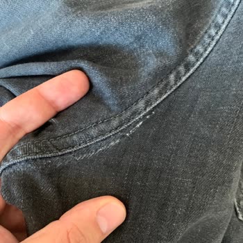 W Collection Pantolonunda Kısa Sürede Açılma Ve İlgisiz Mağaza