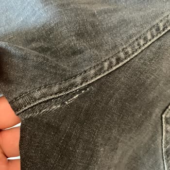 W Collection Pantolonunda Kısa Sürede Açılma Ve İlgisiz Mağaza