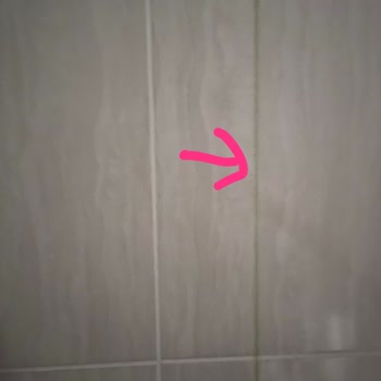 İphone 13 Arka Kamerada Kutudan Çıkan İnce Çizgi Sorunu Değişim Talebi